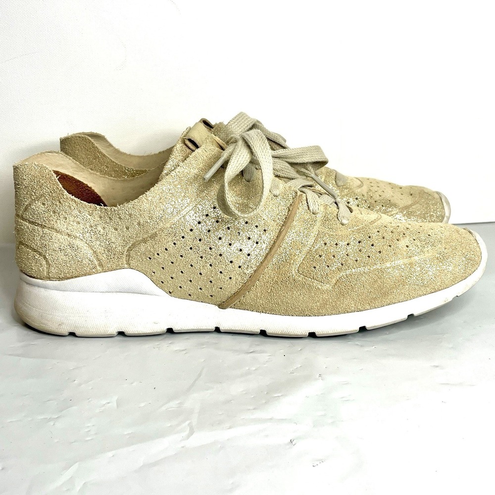 UGG Tye Stardust Gold Leather Metallic Sneakers Size 9 Comfort Walking Glitter